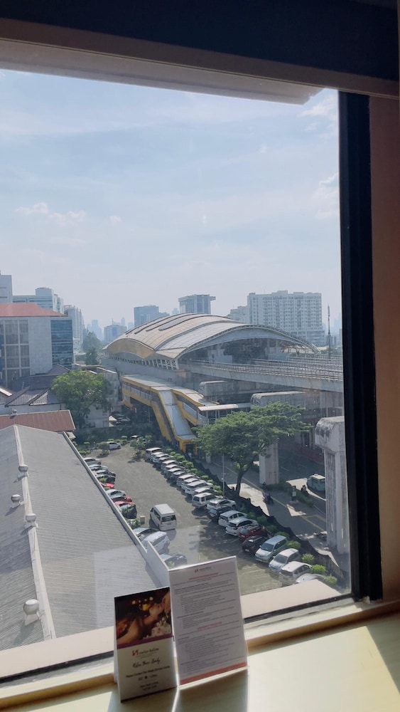 Swiss-Belinn Cawang 47/64