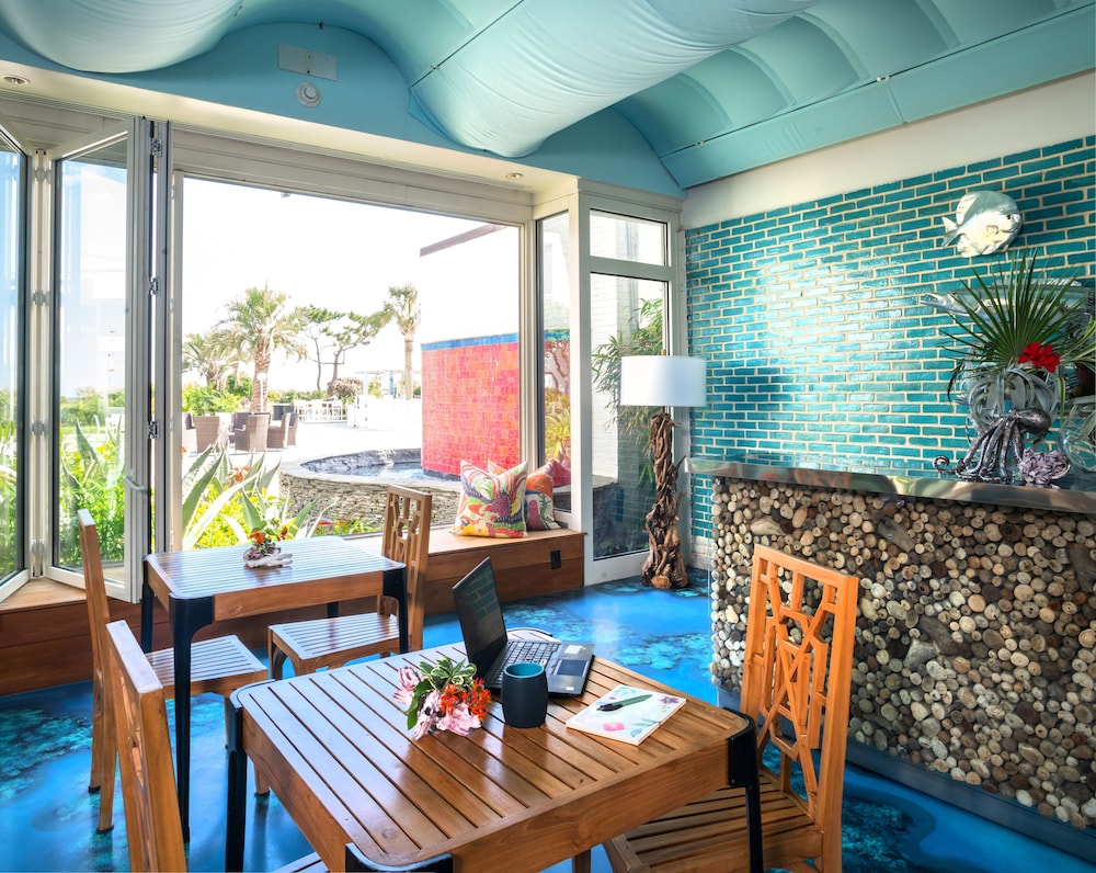 Blockade Runner Beach Resort 49/70