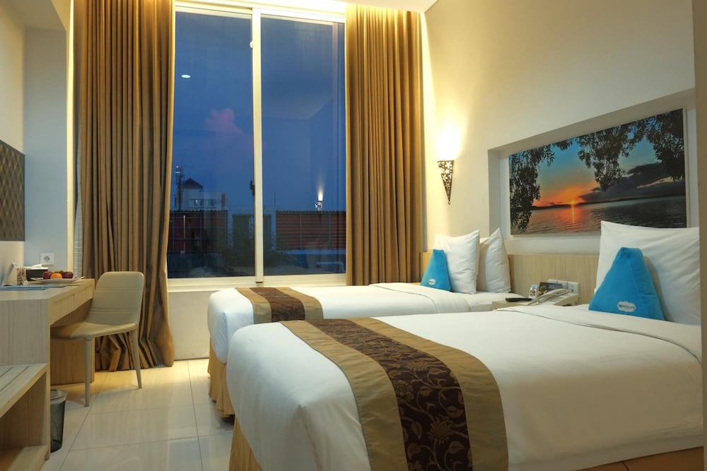 Megaland Hotel 19/53