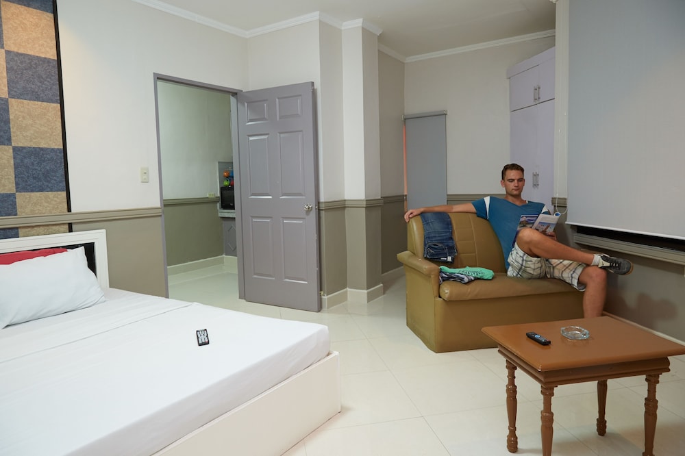 Hotel Saleh 23/35