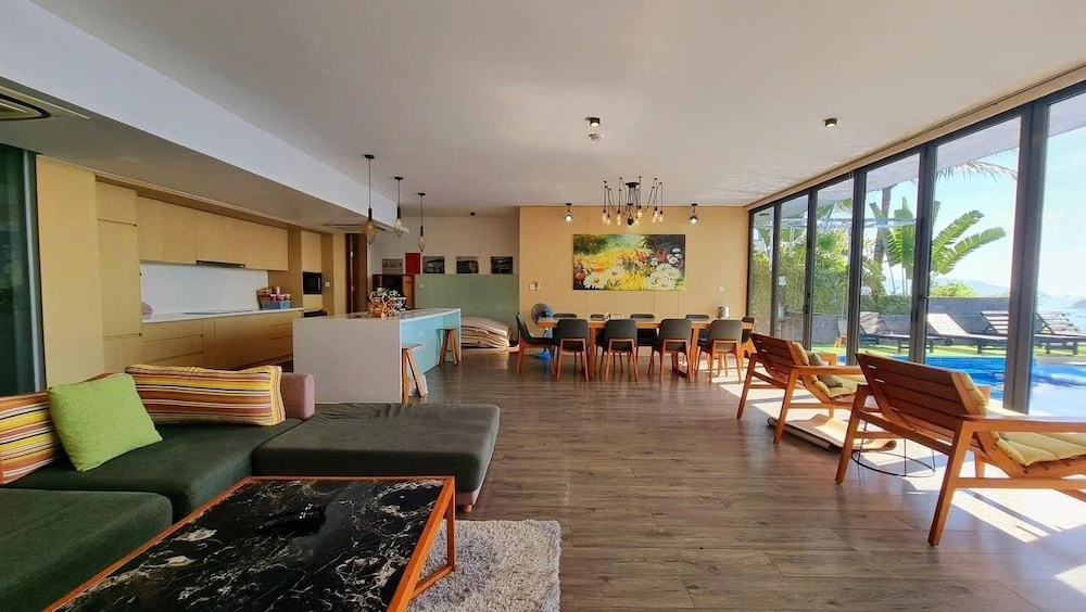 Nha Trang Harbor View Villa 28/47