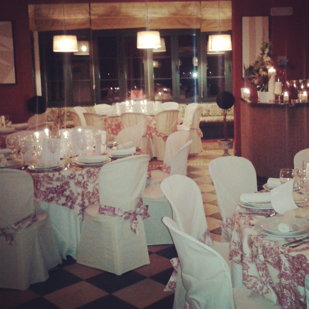 HOTEL ISLA CANELA GOLF 24/36