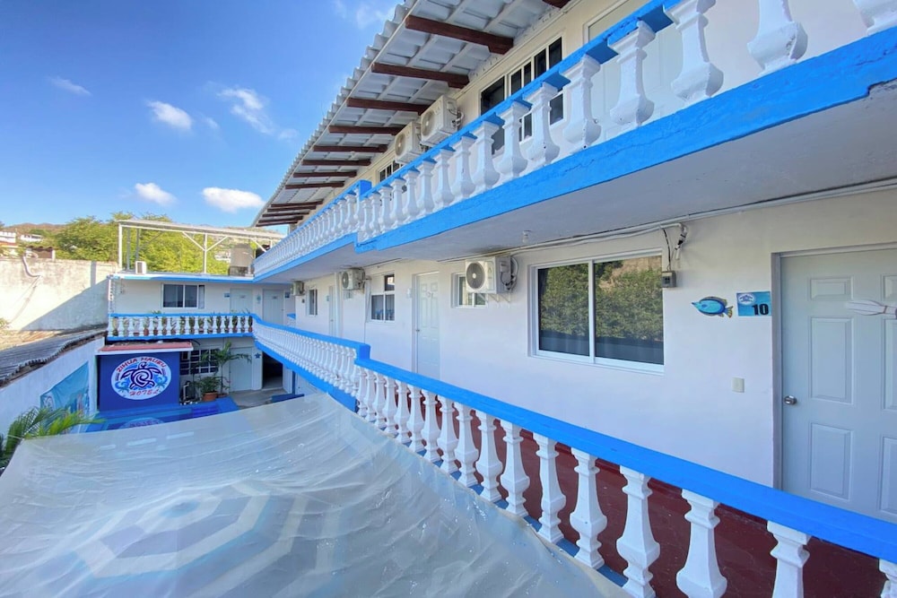 OYO Hotel Zihuatanejo Malibu 35/41