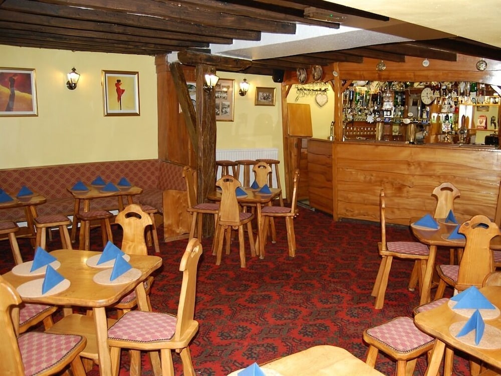 Britannia Inn 35/52