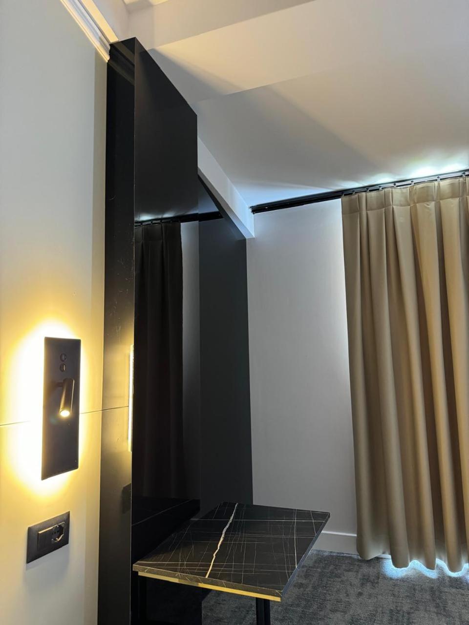 Hotel Consul 32/55