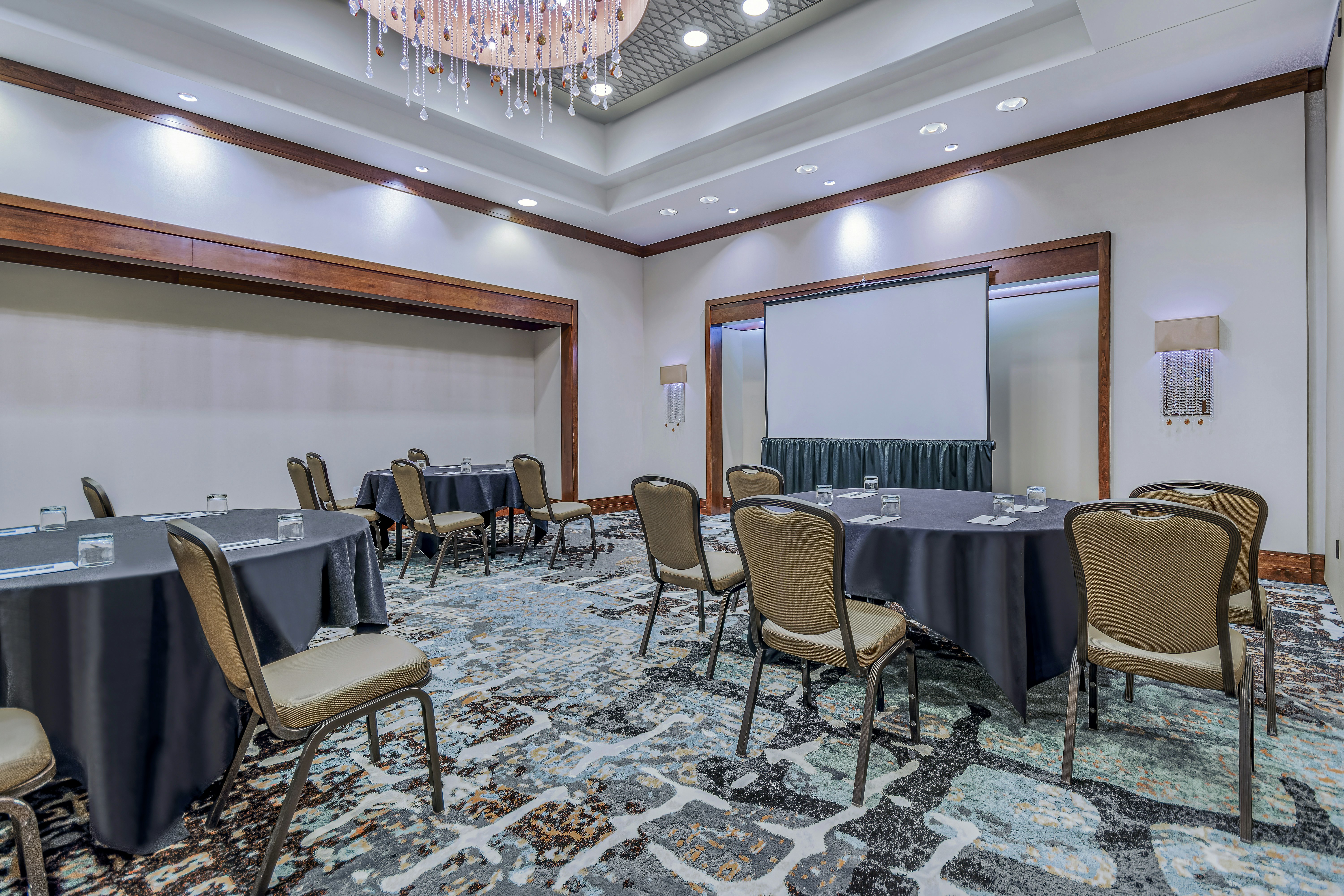 Embassy Suites by Hilton Houston Downtown 63/71