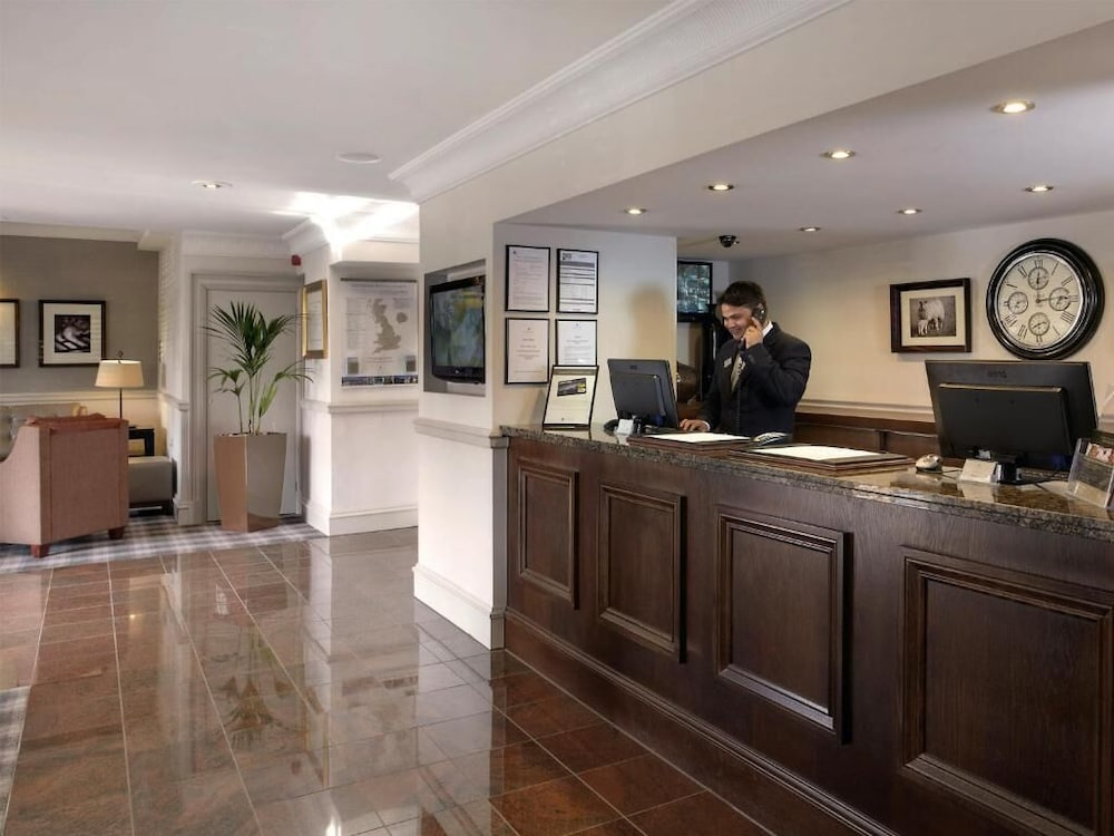 Macdonald Craxton Wood Hotel 5/60
