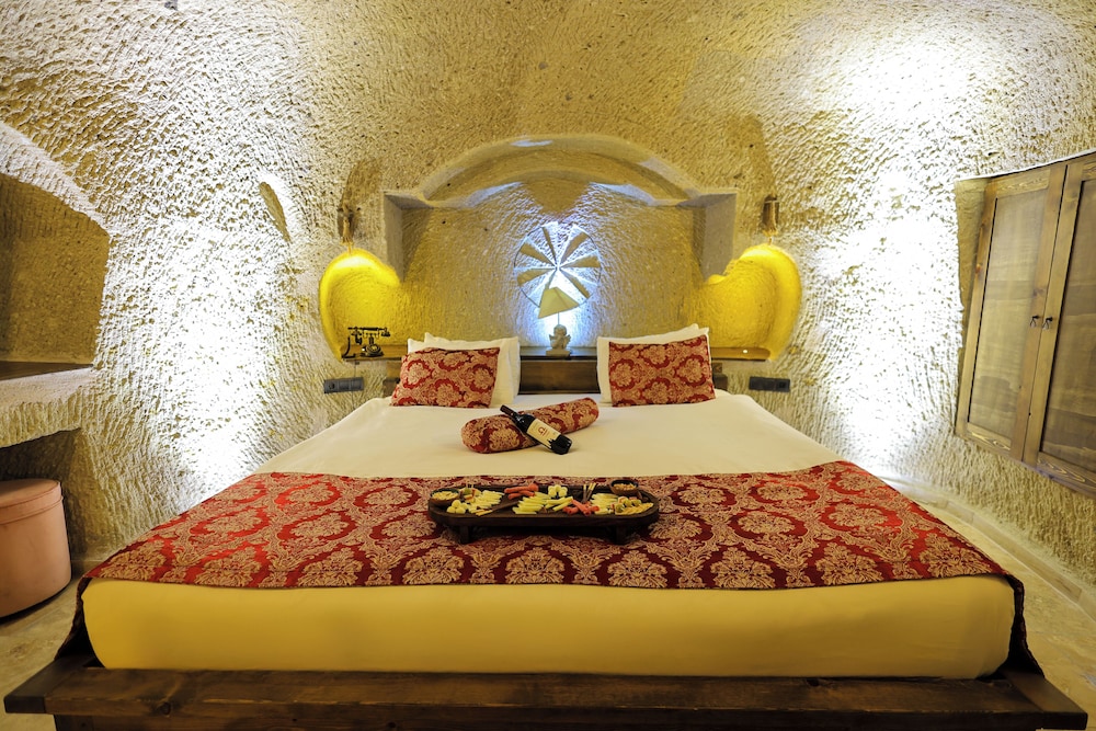 Cave, Suite, Double Bed، Ortahisar Cave Hotel 2/5