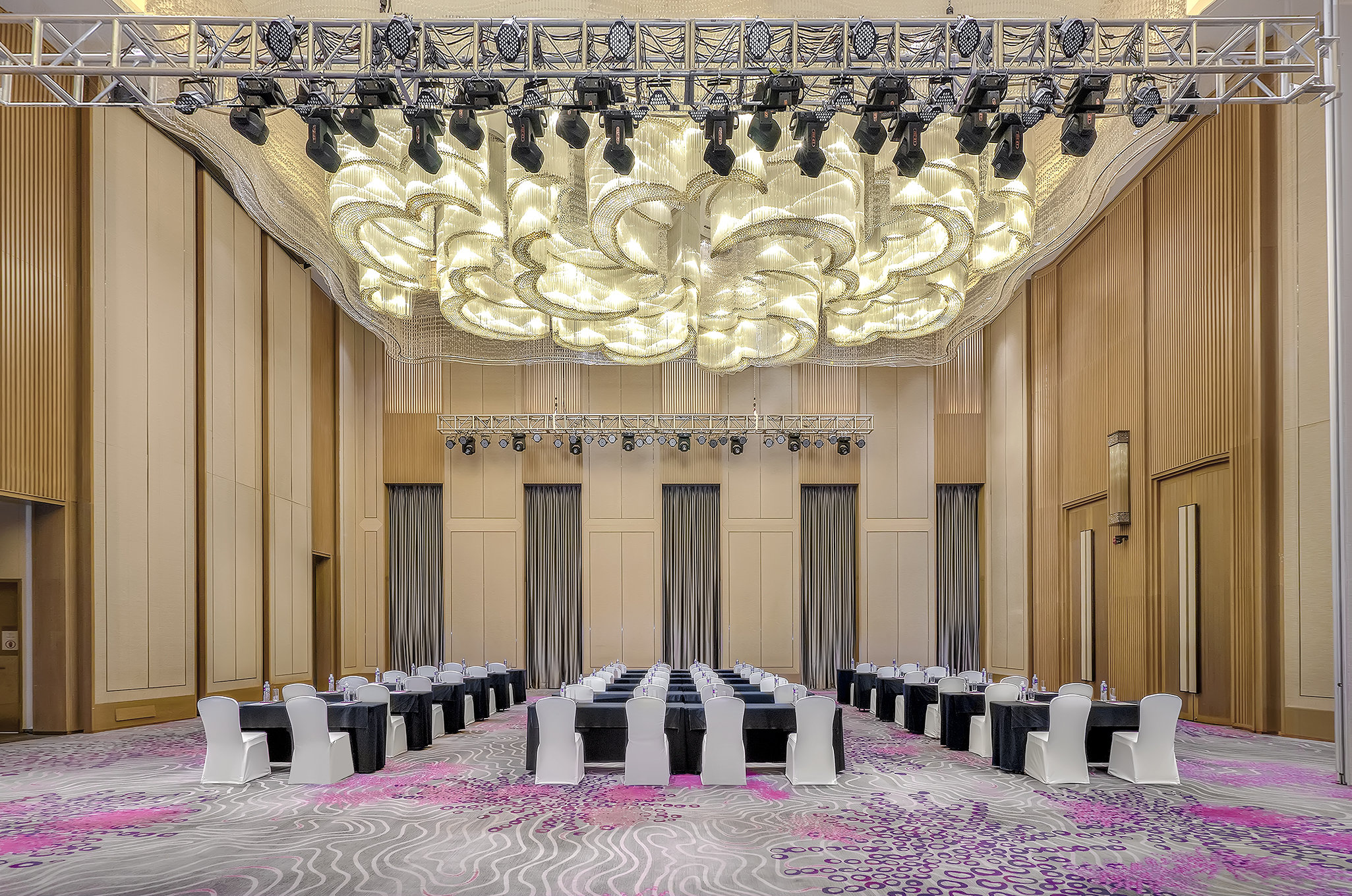 CROWNE PLAZA HARBIN SONGBEI 7/58