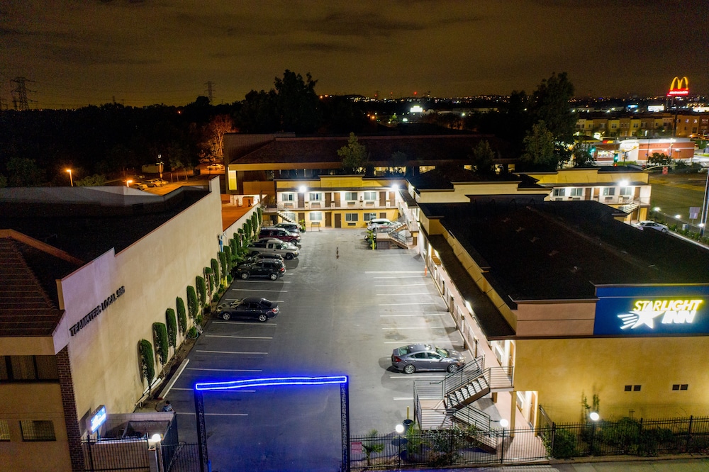 Starlight Inn South El Monte 52/62