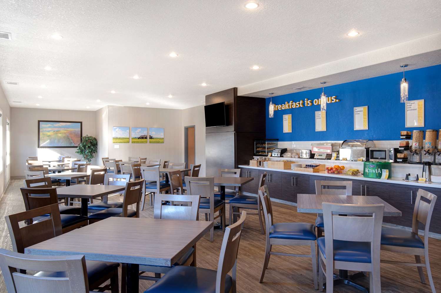 Days Inn & Suites by Wyndham Yorkton 20/38