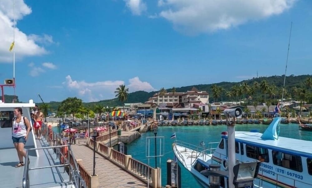 Coco Bella Resort 40/50