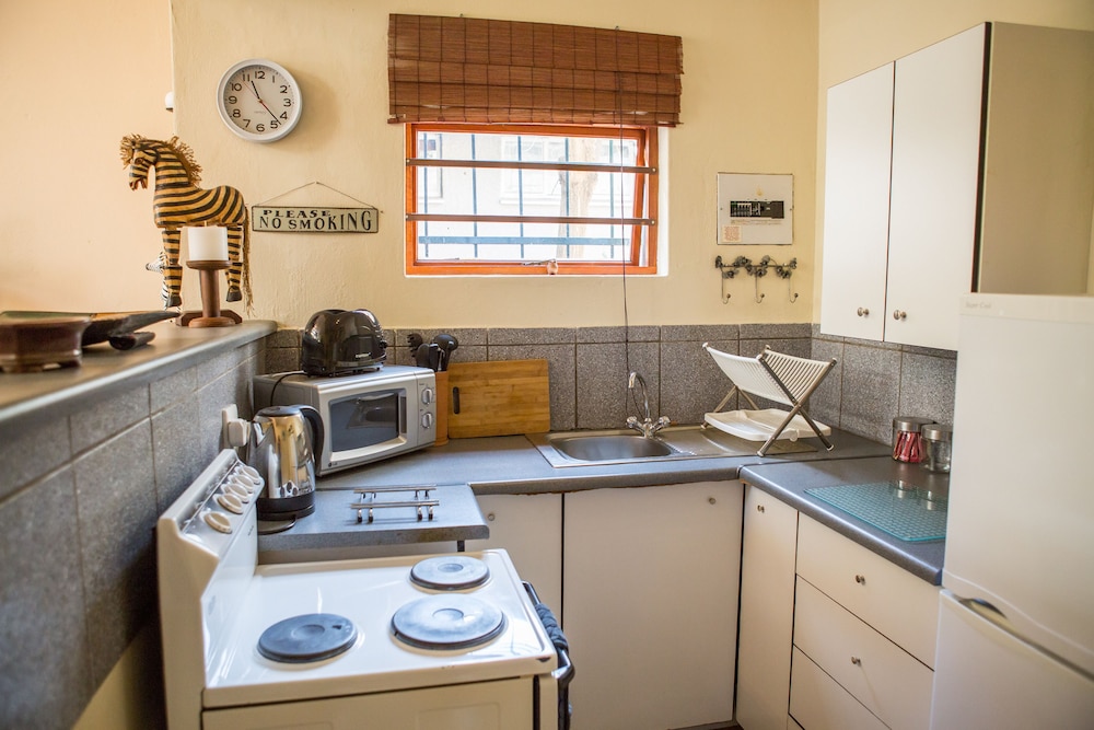 Moonflower Cottages 29/71