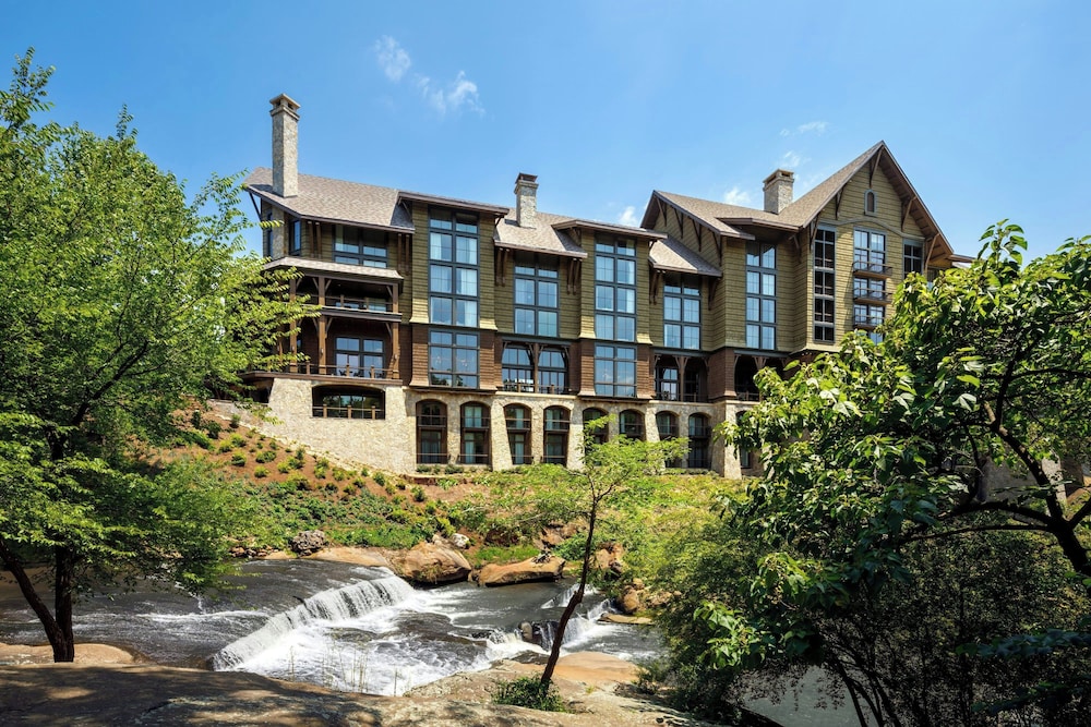 Grand Bohemian Lodge Greenville, Autograph Collection 4/50