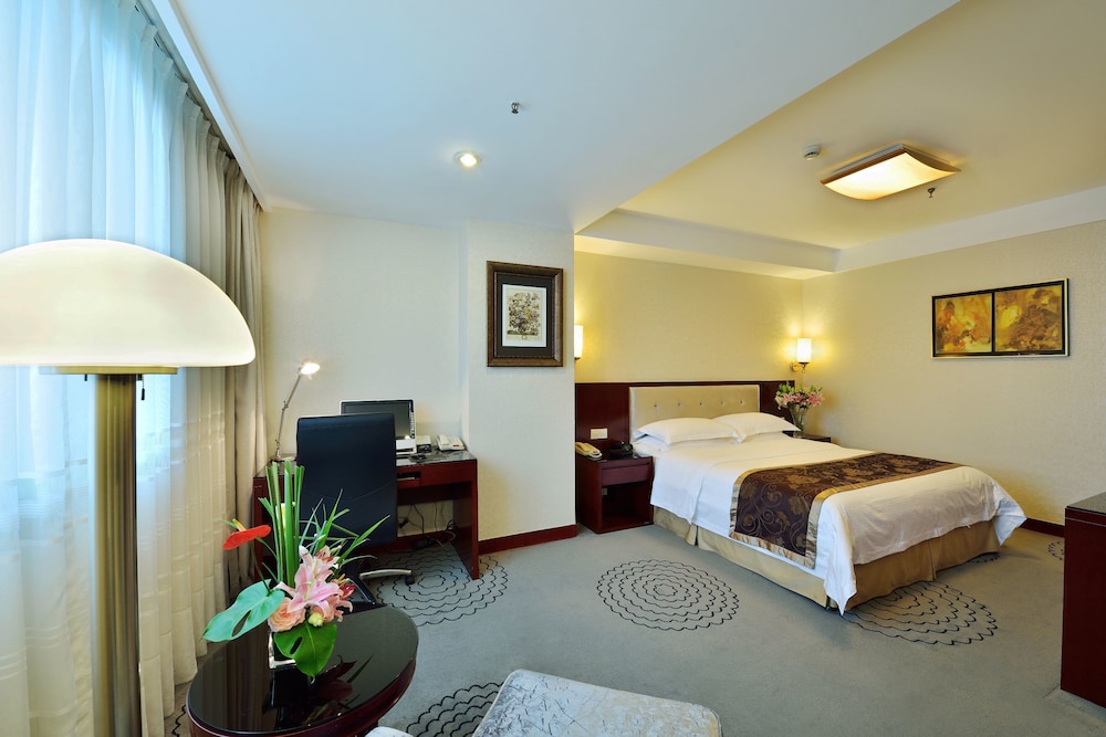 Excemon Hefei Peace Hotel 10/28