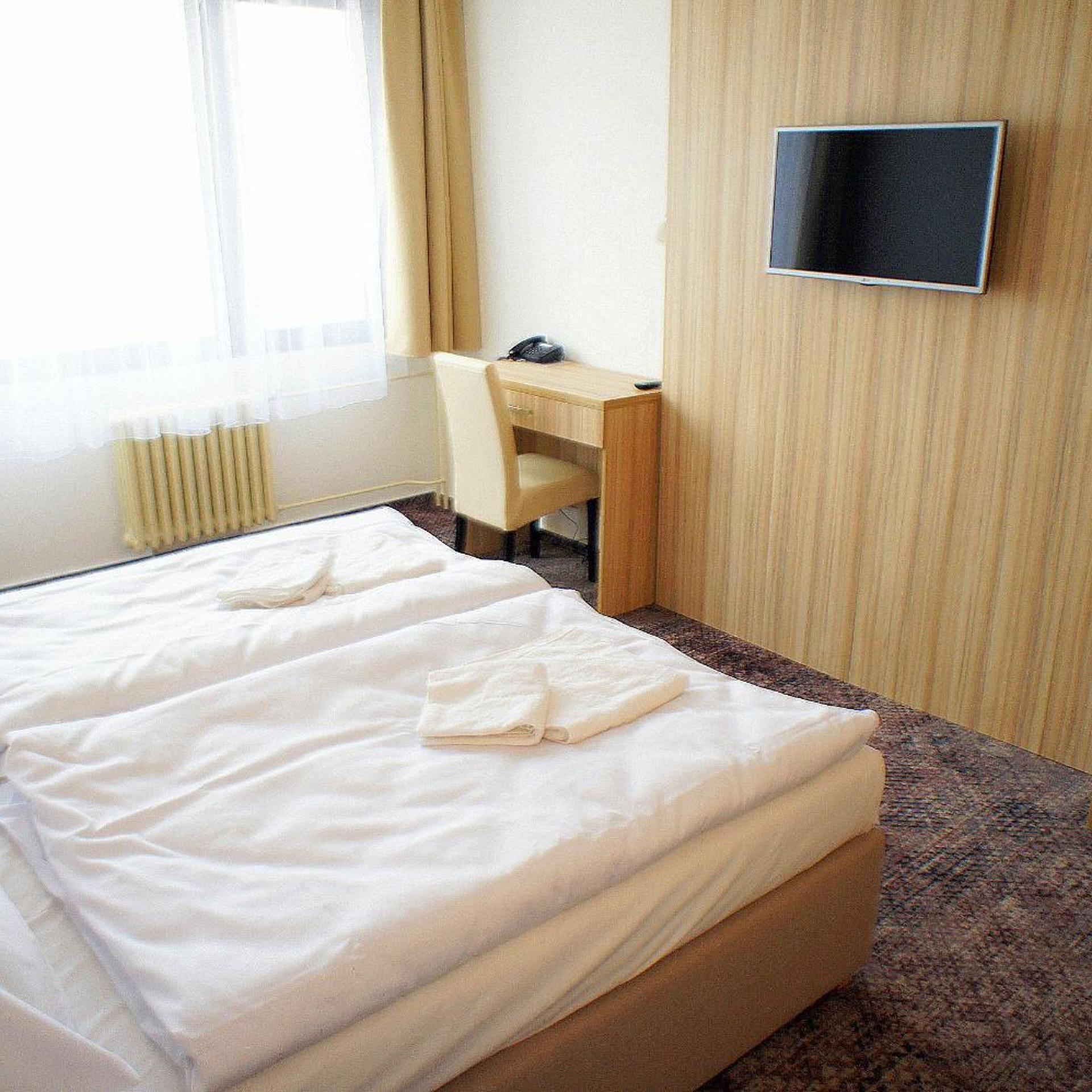 Labe Hotel 13/46