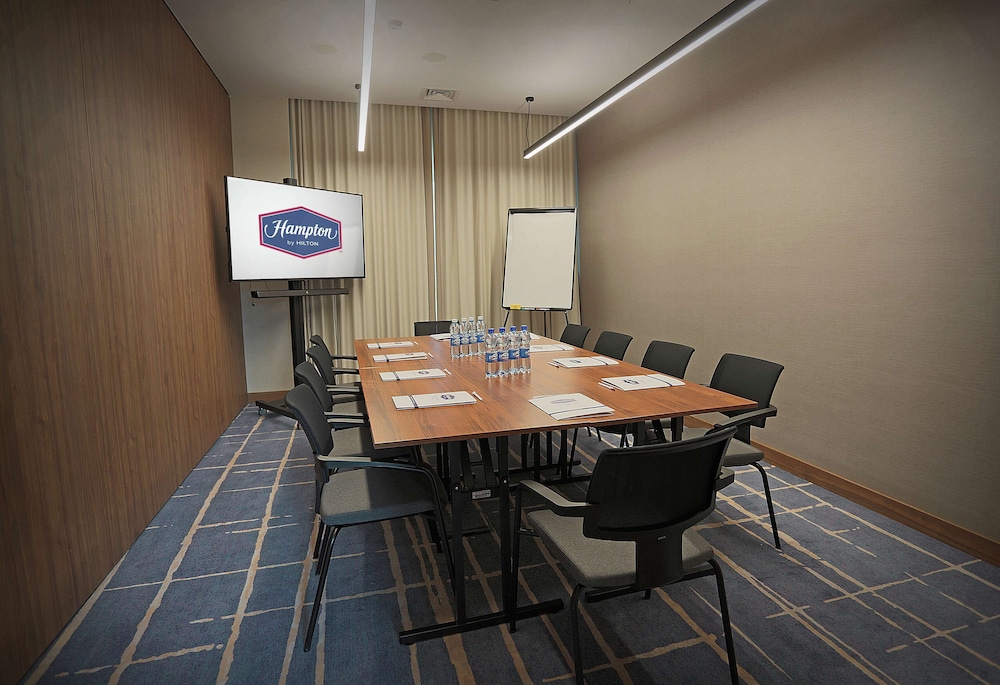 Hampton By Hilton Kalisz 59/62