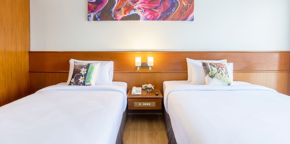 Royal Phuket City Hotel 20/90