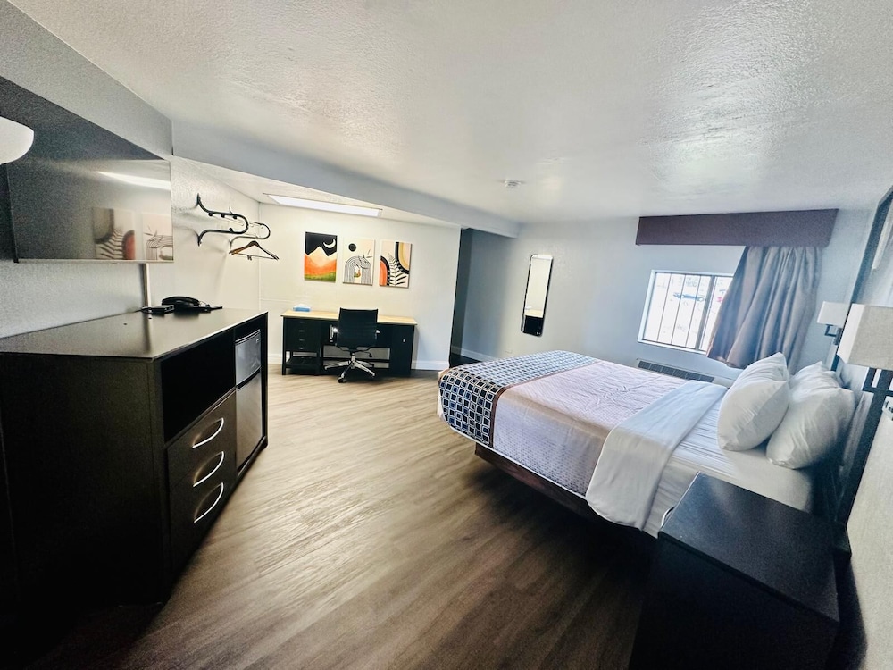 Canyon Inn Motel By Flagstaff Route-66 17/57