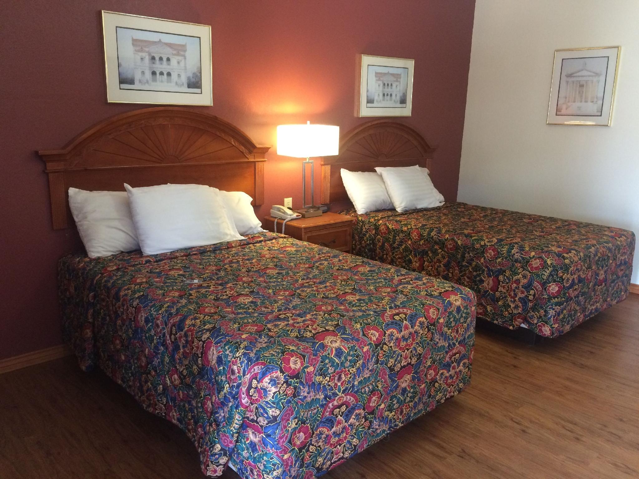 RELAX INN 10/27