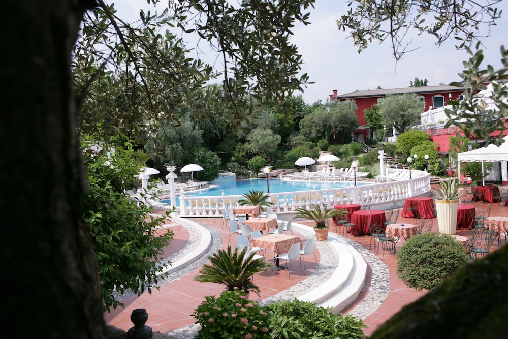 Villa Pigalle 43/50