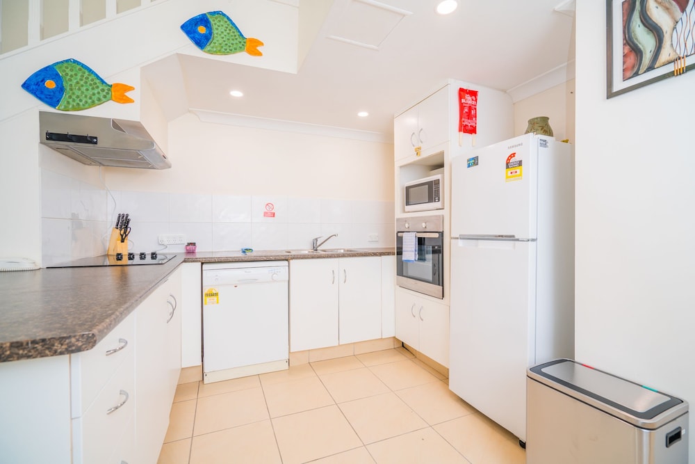 Anacapri Holiday Resort Apartments 8/37