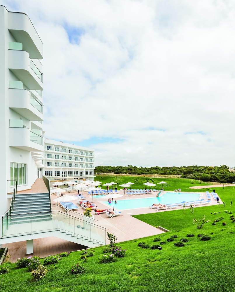 Mh Peniche Formerly Praia Norte 65/70