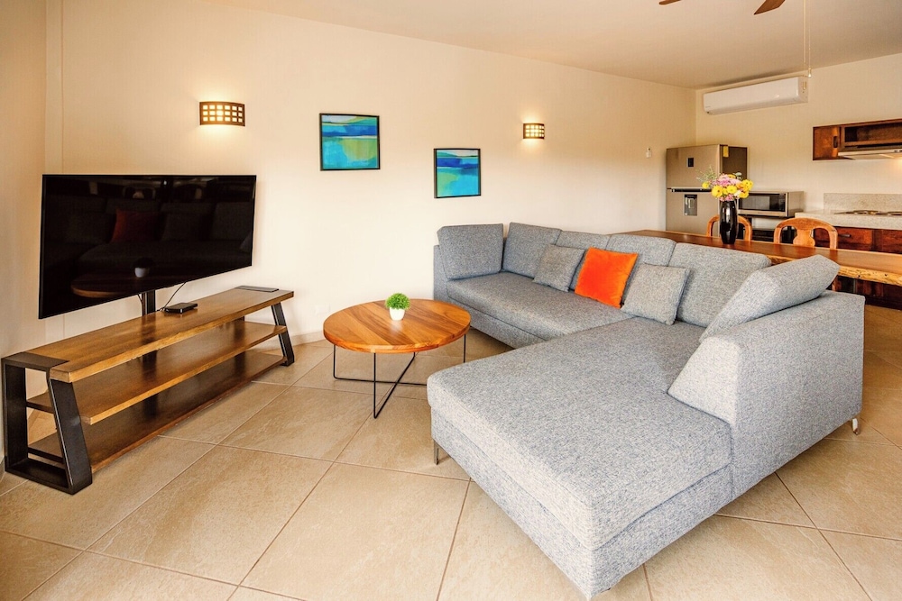 Club Del Moro Hotel Suites 49/72