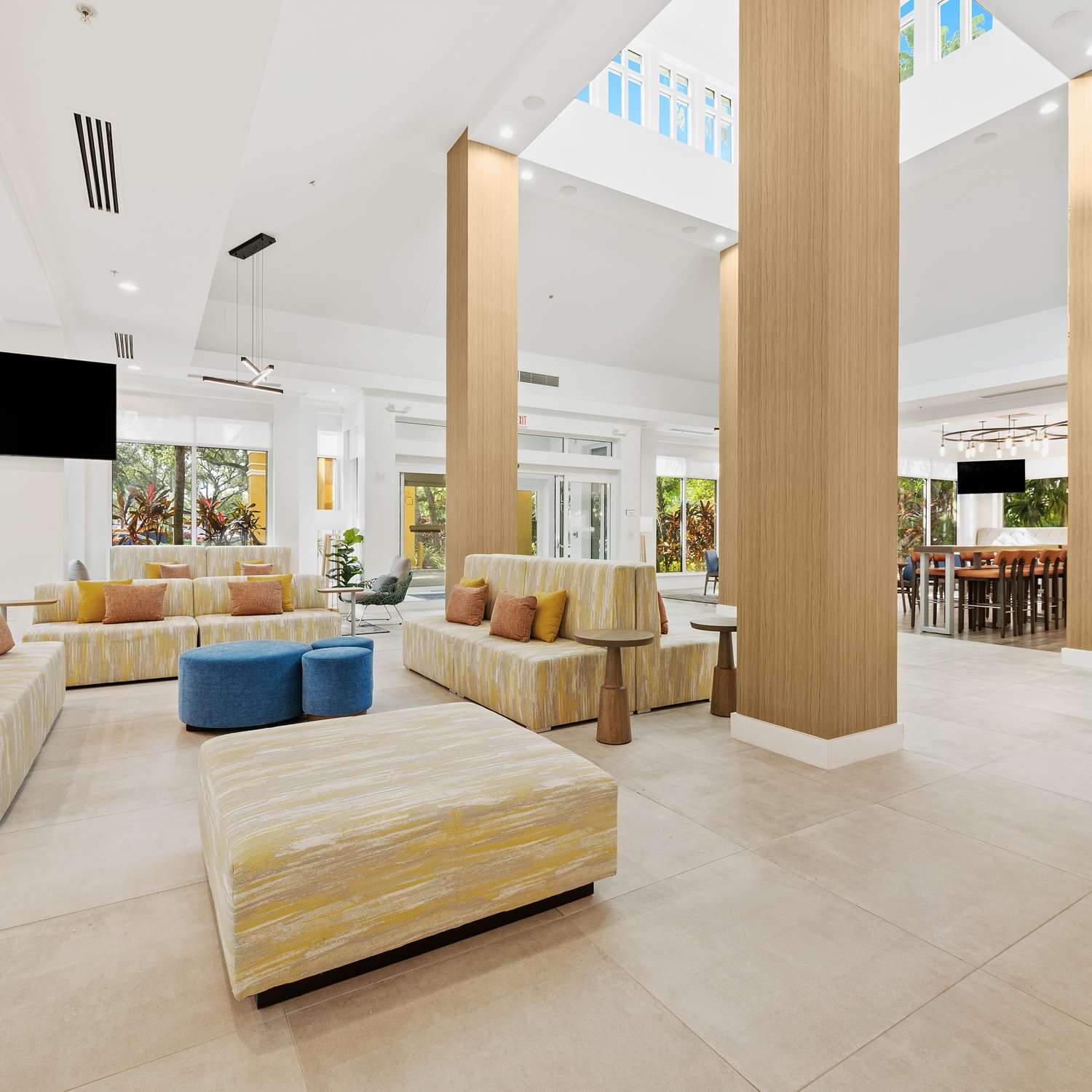 lounge