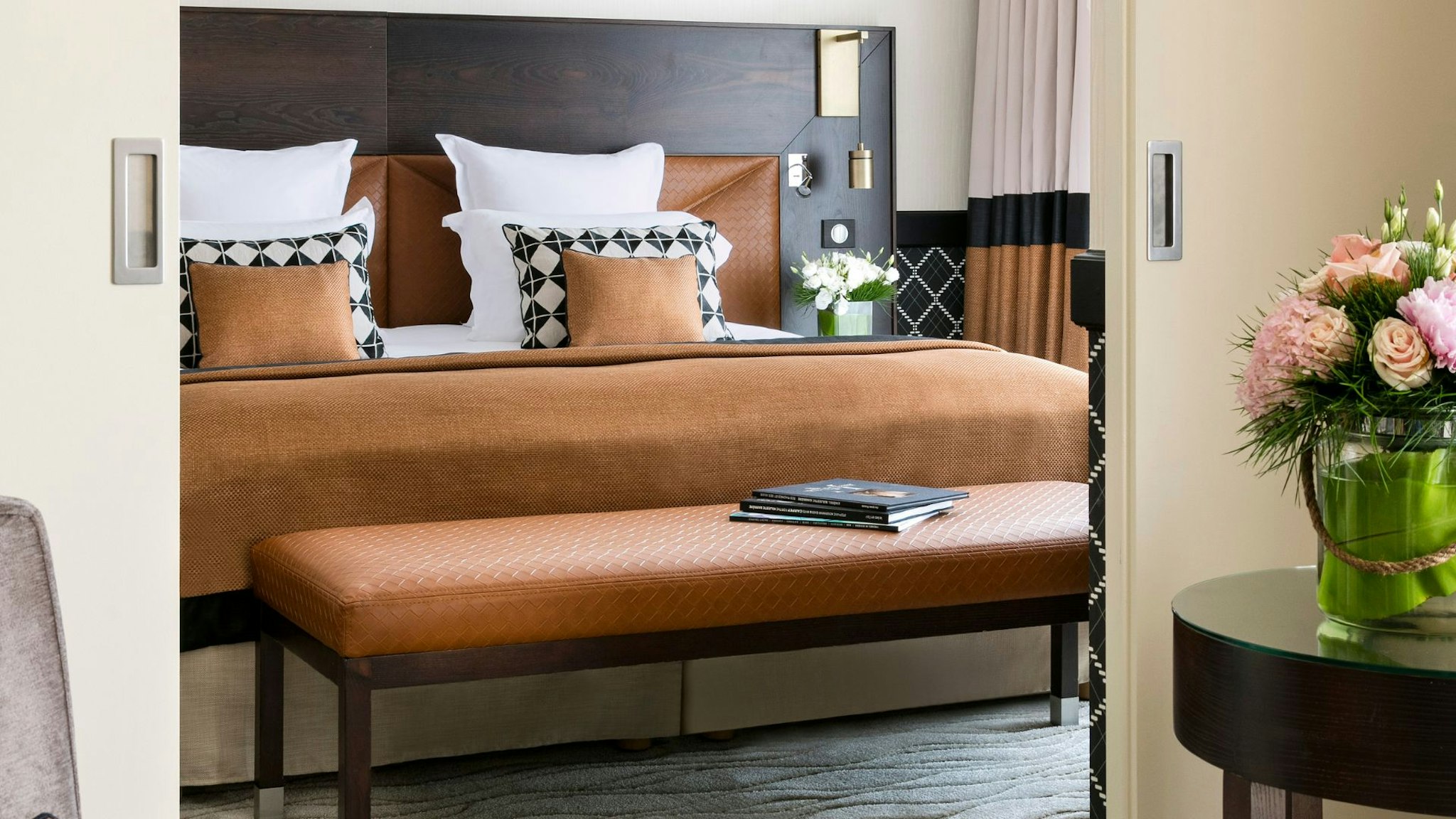 Hotel Barriere Le Gray D Albion Cannes 10/75