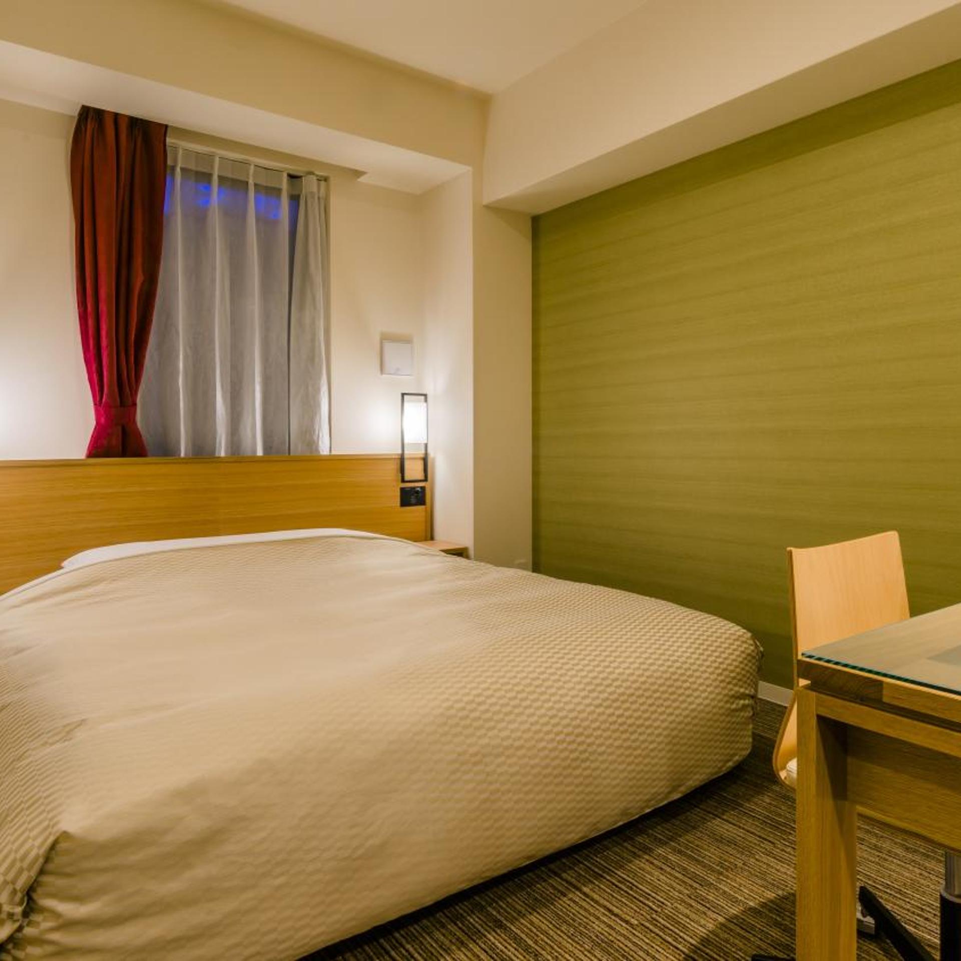 Room, King Bed