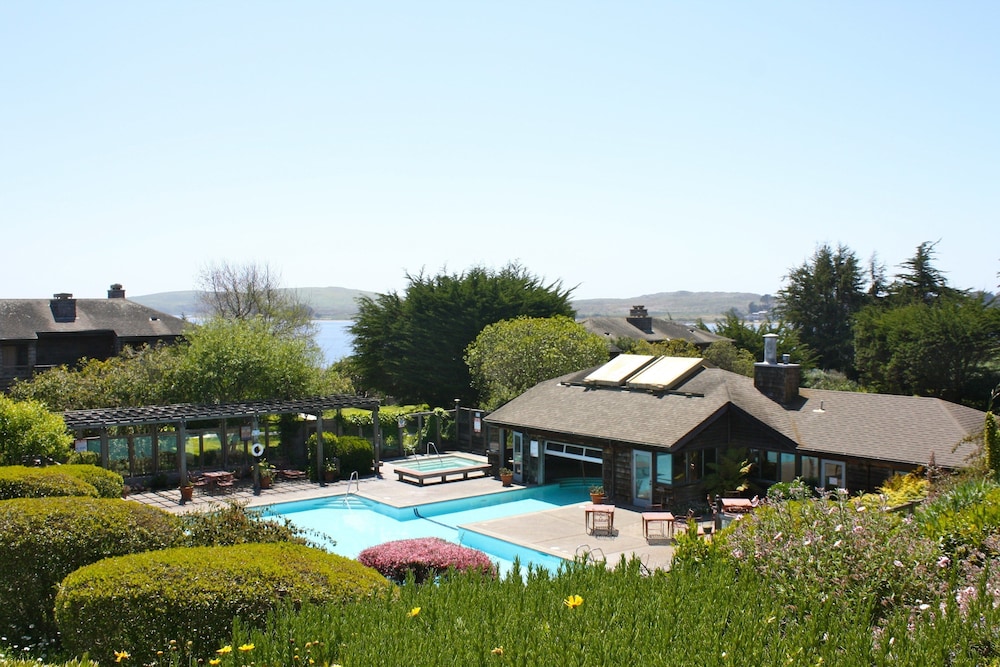 The Inn at the Tides 7/53