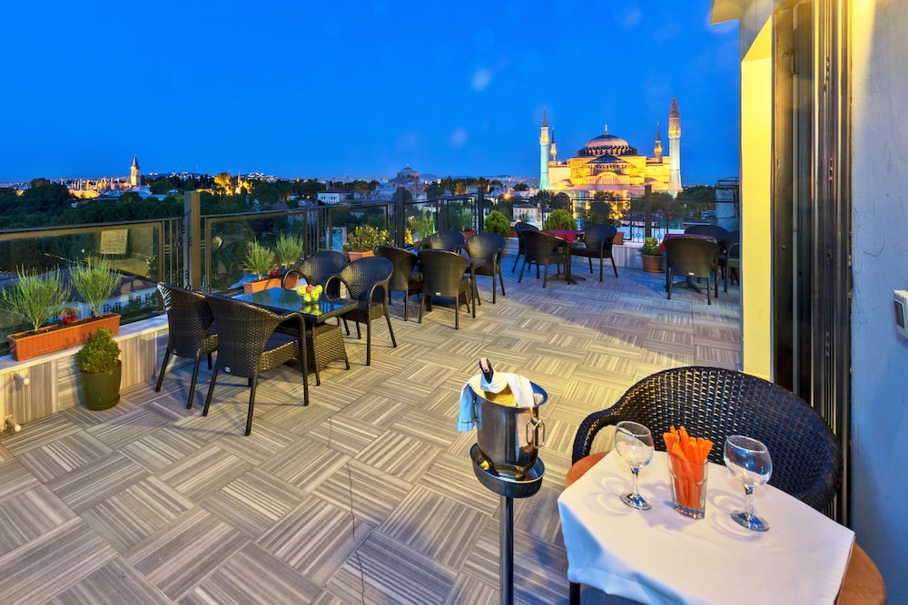 Agora Life Hotel Istanbul 39/50