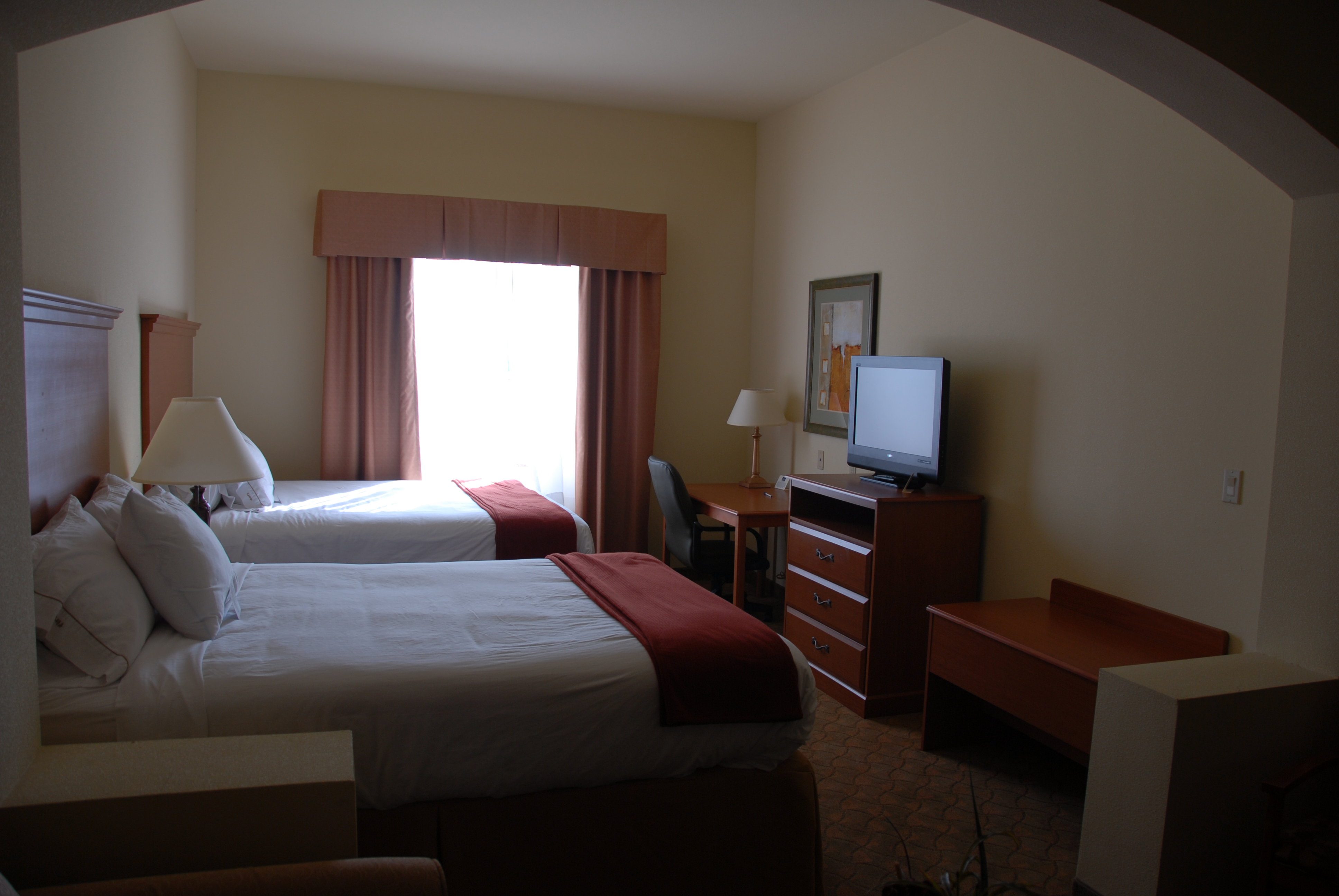 Holiday Inn Express Hotel Suites Zapata 7/27