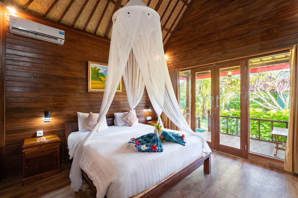 Taos House Lembongan 20/50