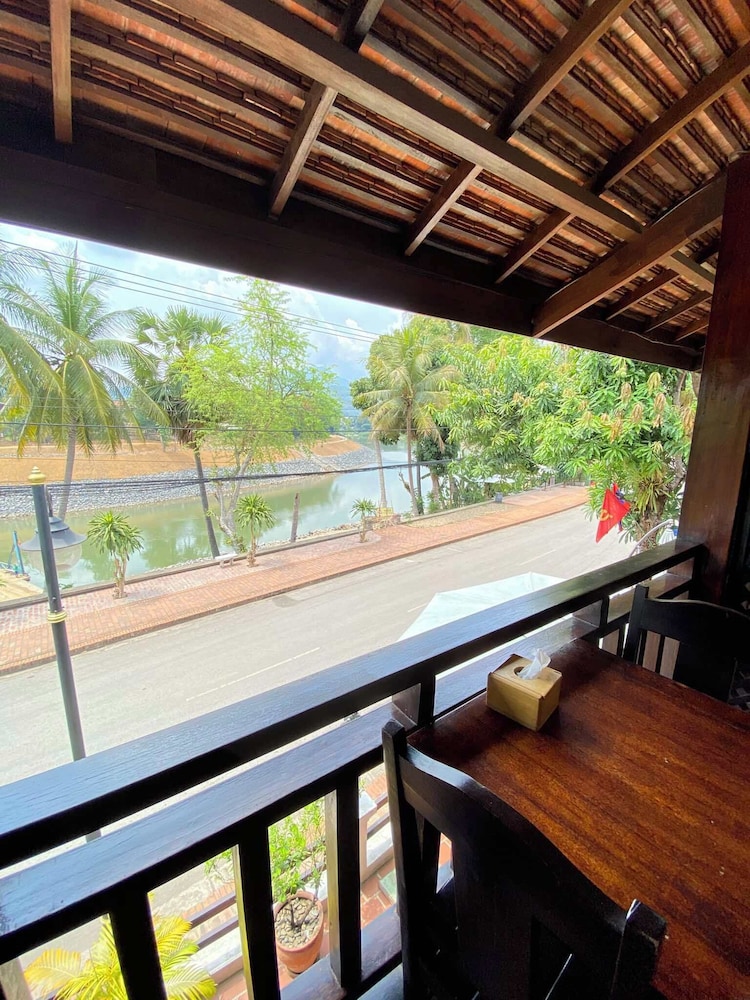 Golden Lotus Namkhan View 14/27