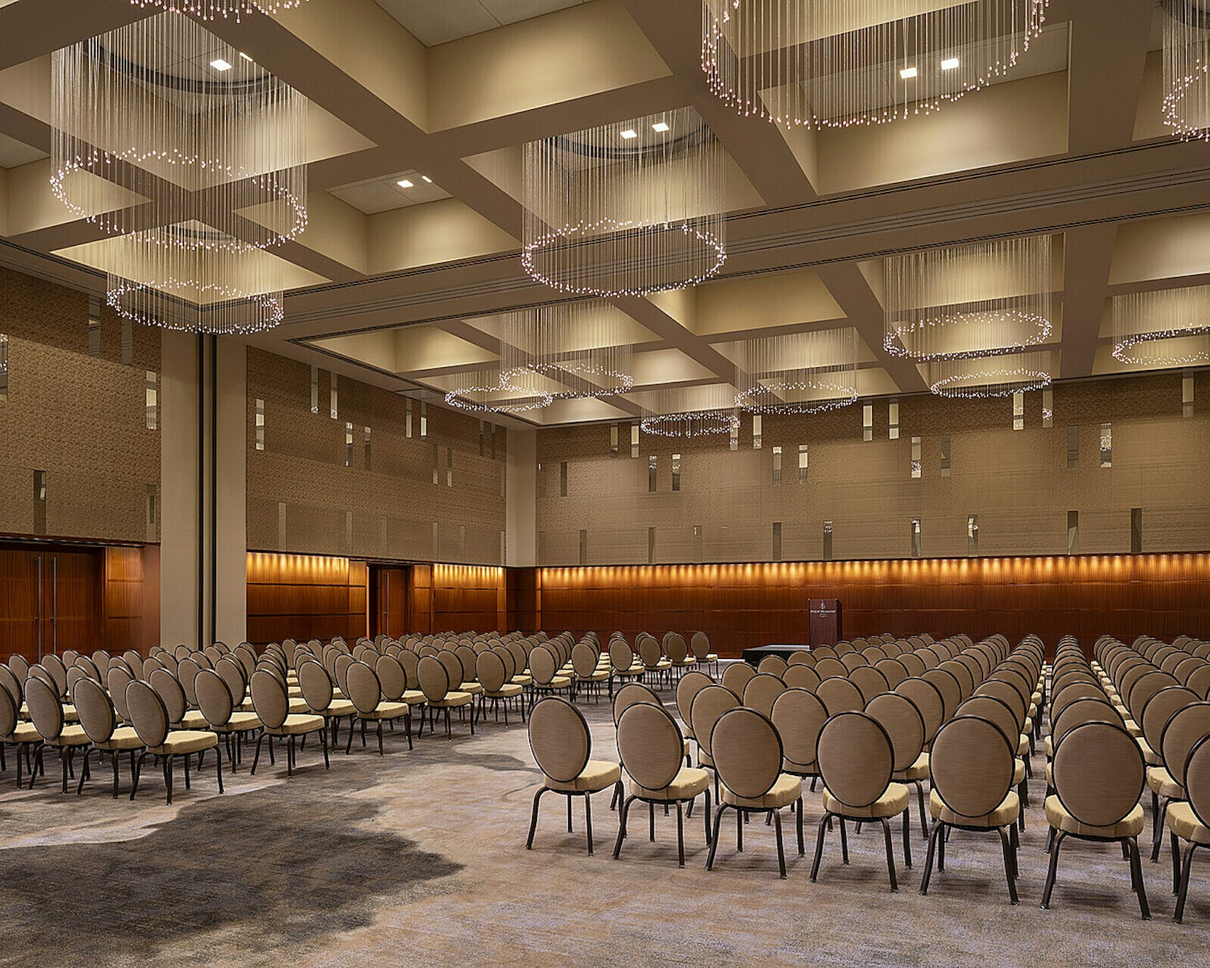 Four Seasons Hotel St. Louis 75/79