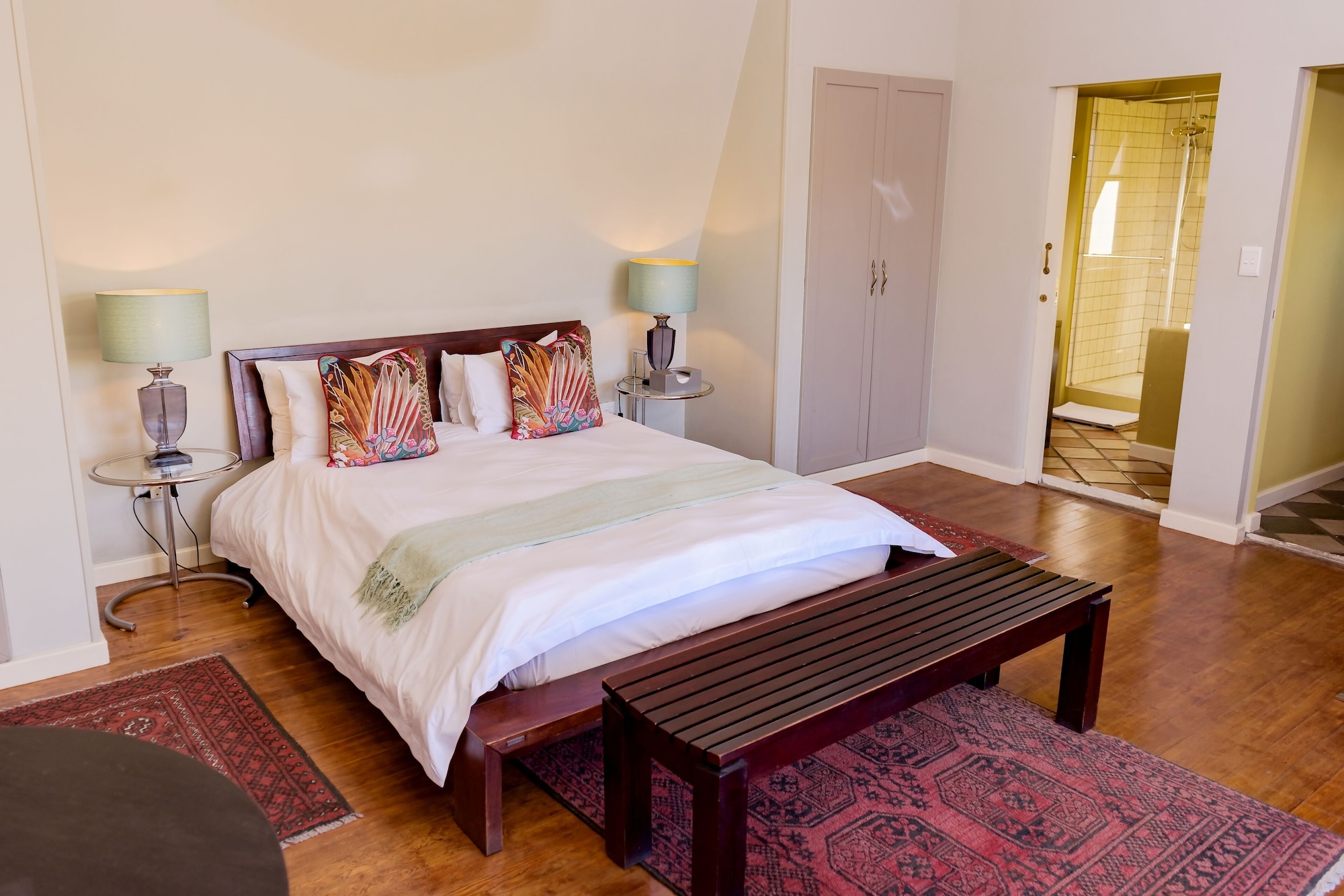 DESIGN, ANNEX, QUEEN BED, GARDEN VIEW