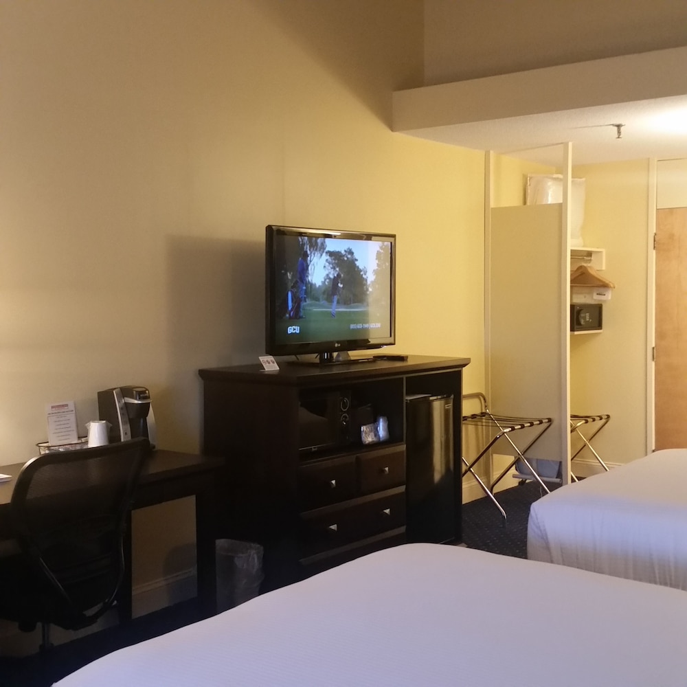 Fireside Inn And Suites Waterville 18/68