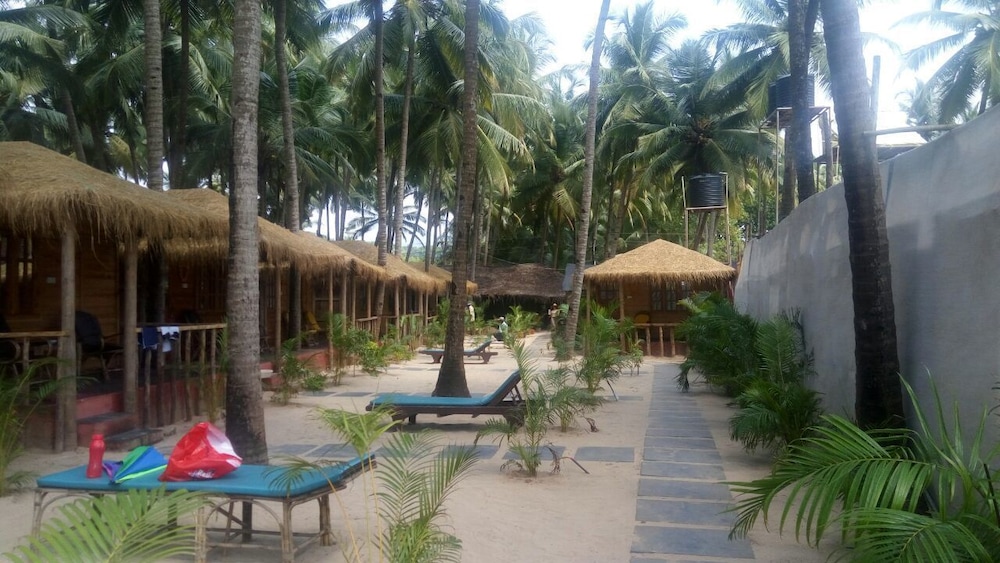 Agonda Paradise 34/50