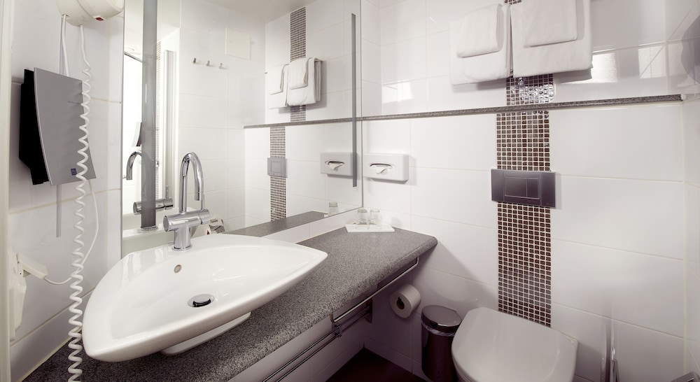 Home Hotel Tapto 9/58