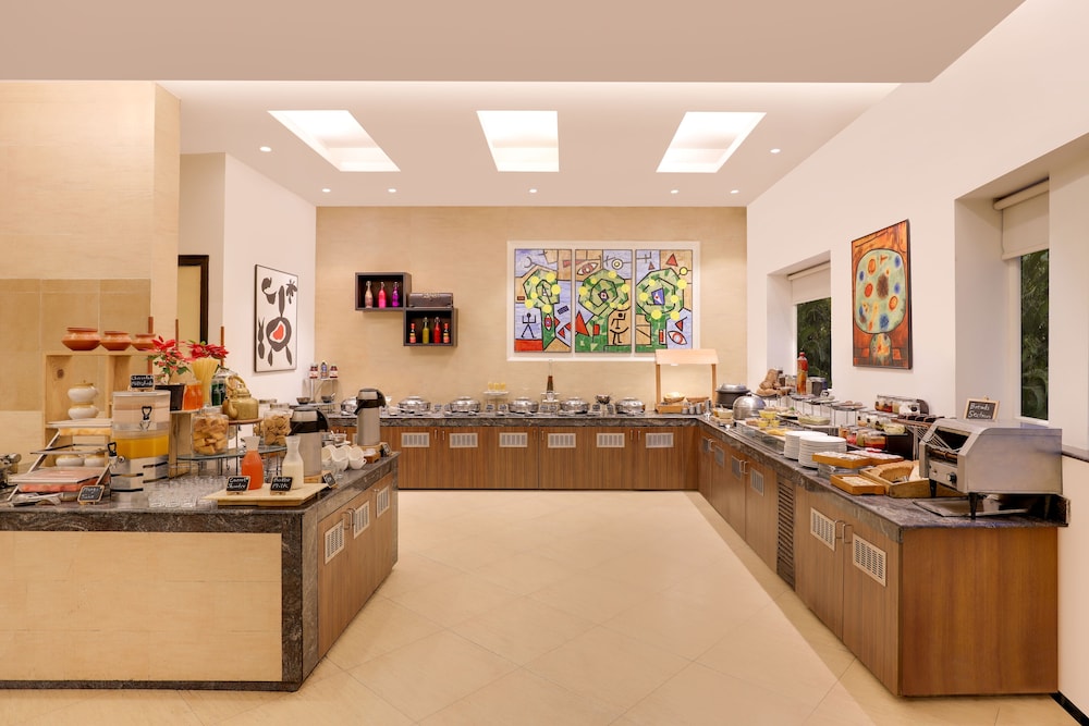 Lemon Tree Hotel Hinjawadi Pune 32/49