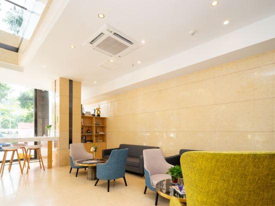 Borrman Hotel (Qingyuan Municipal Government, Qingyuan Stadium) 26/28