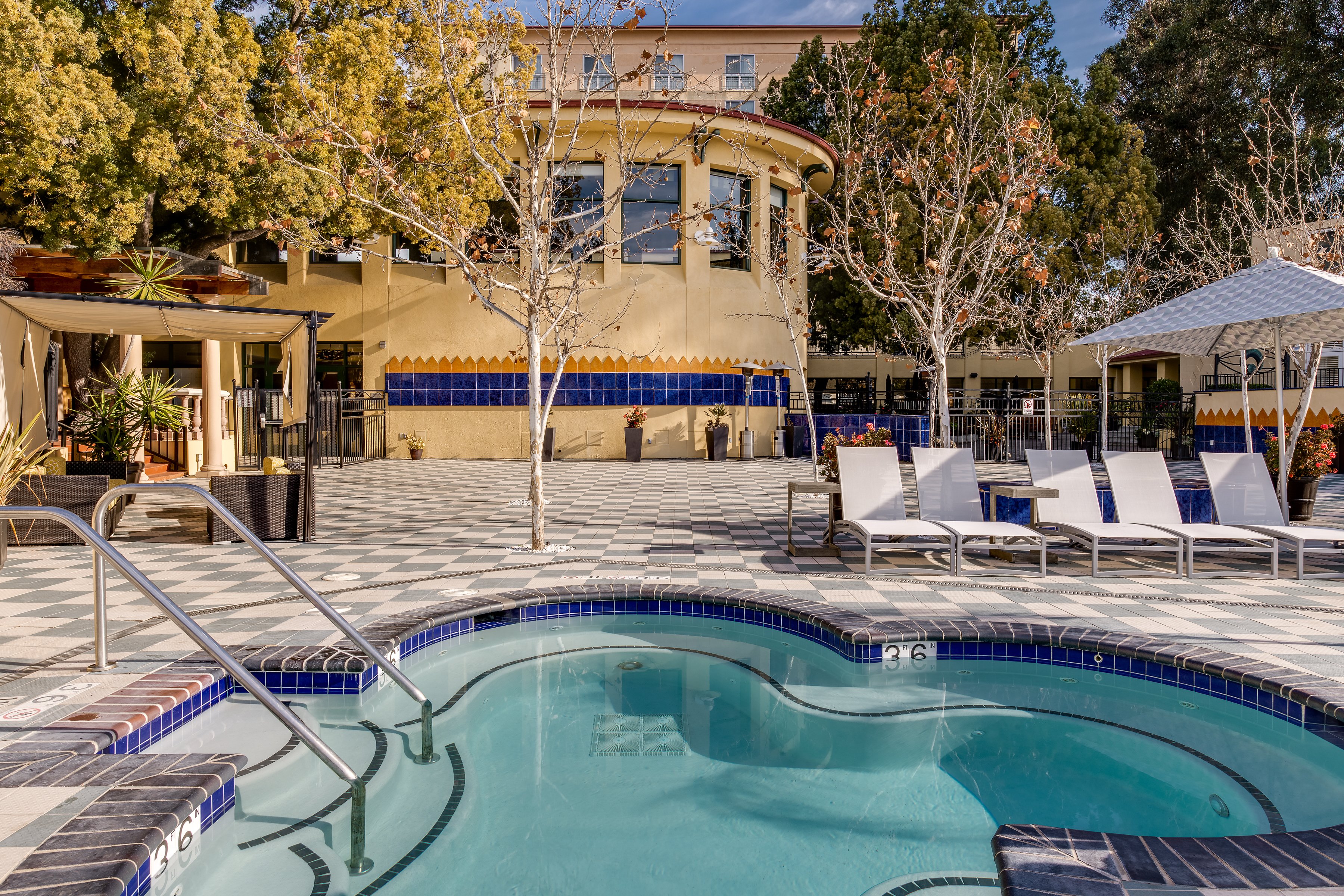 Crowne Plaza Cabana, Palo Alto 78/80