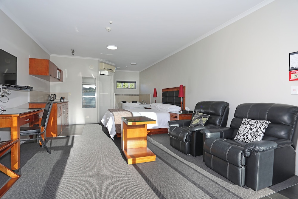 City Corporate Motor Inn 26/42