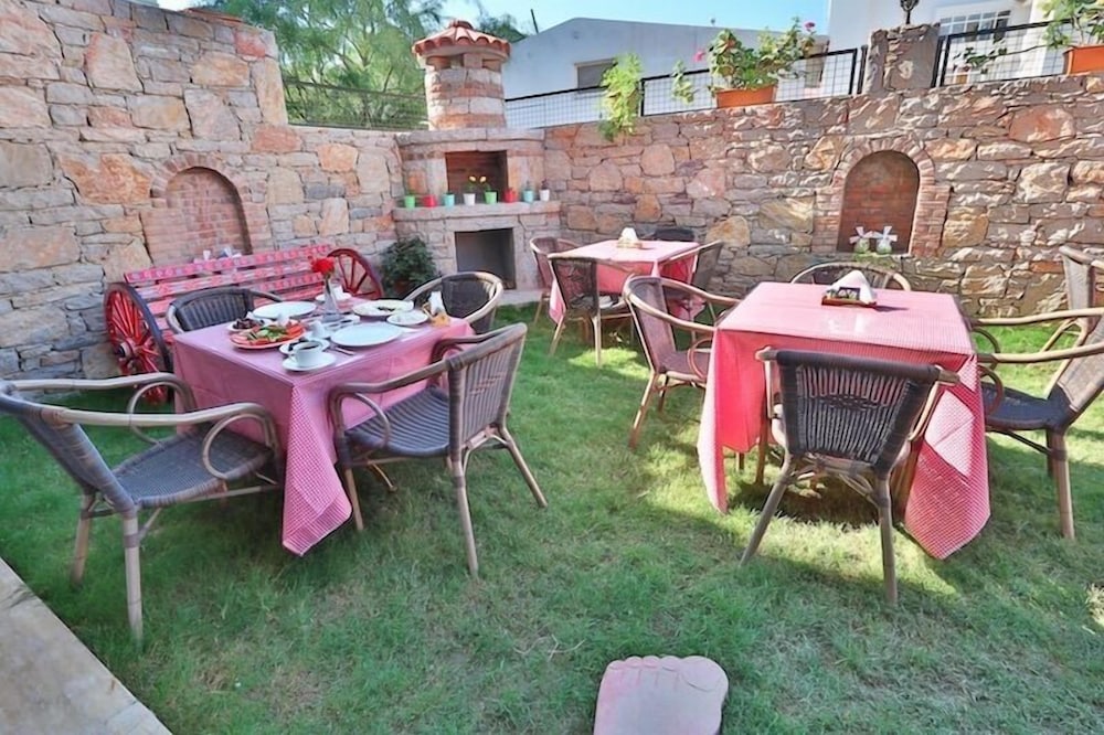 Emre Hotel 10 Oda 17/22