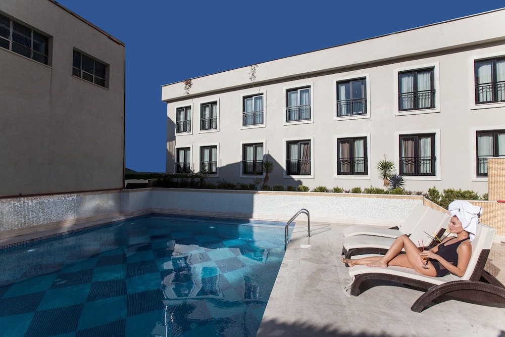 Miss Istanbul Hotel & Spa 47/48