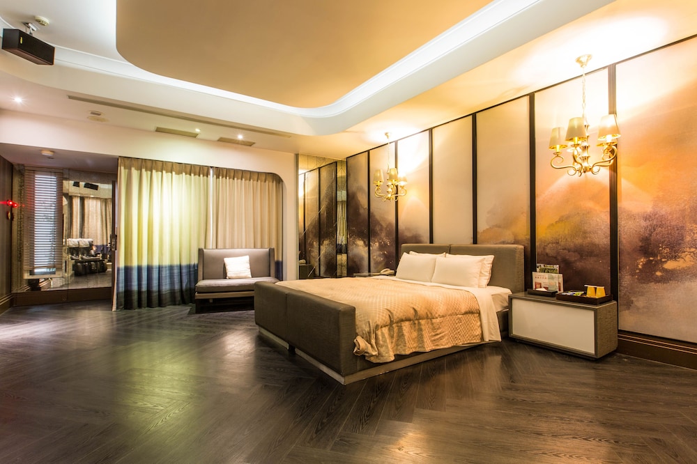 Feng Cai Motel 10/50