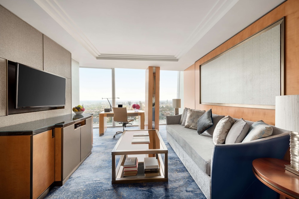 Shangri-La The Shard London 44/69