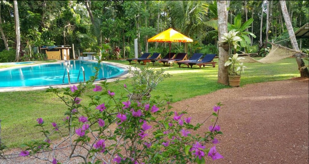 Traum Villa Bentota 39/50